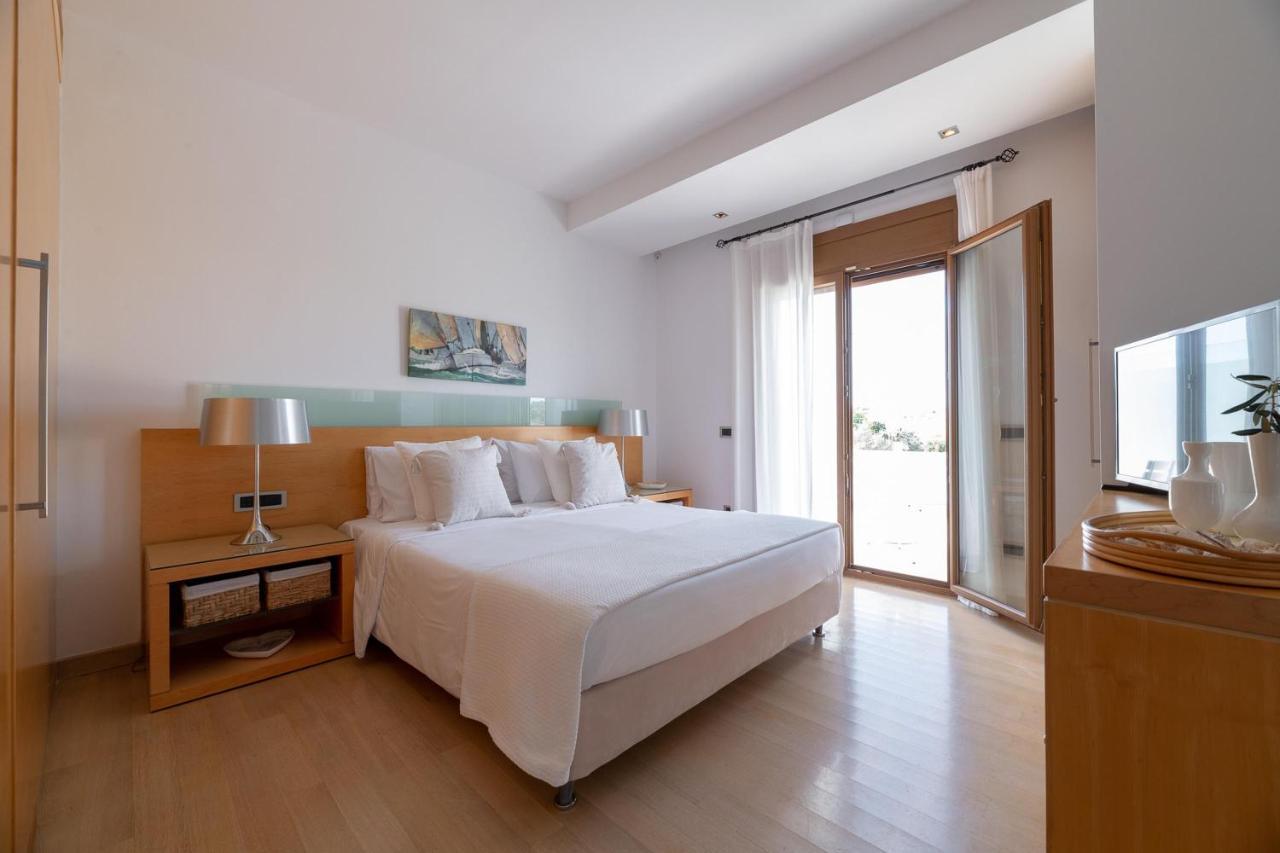 Love White Villa Ialysos  Bagian luar foto