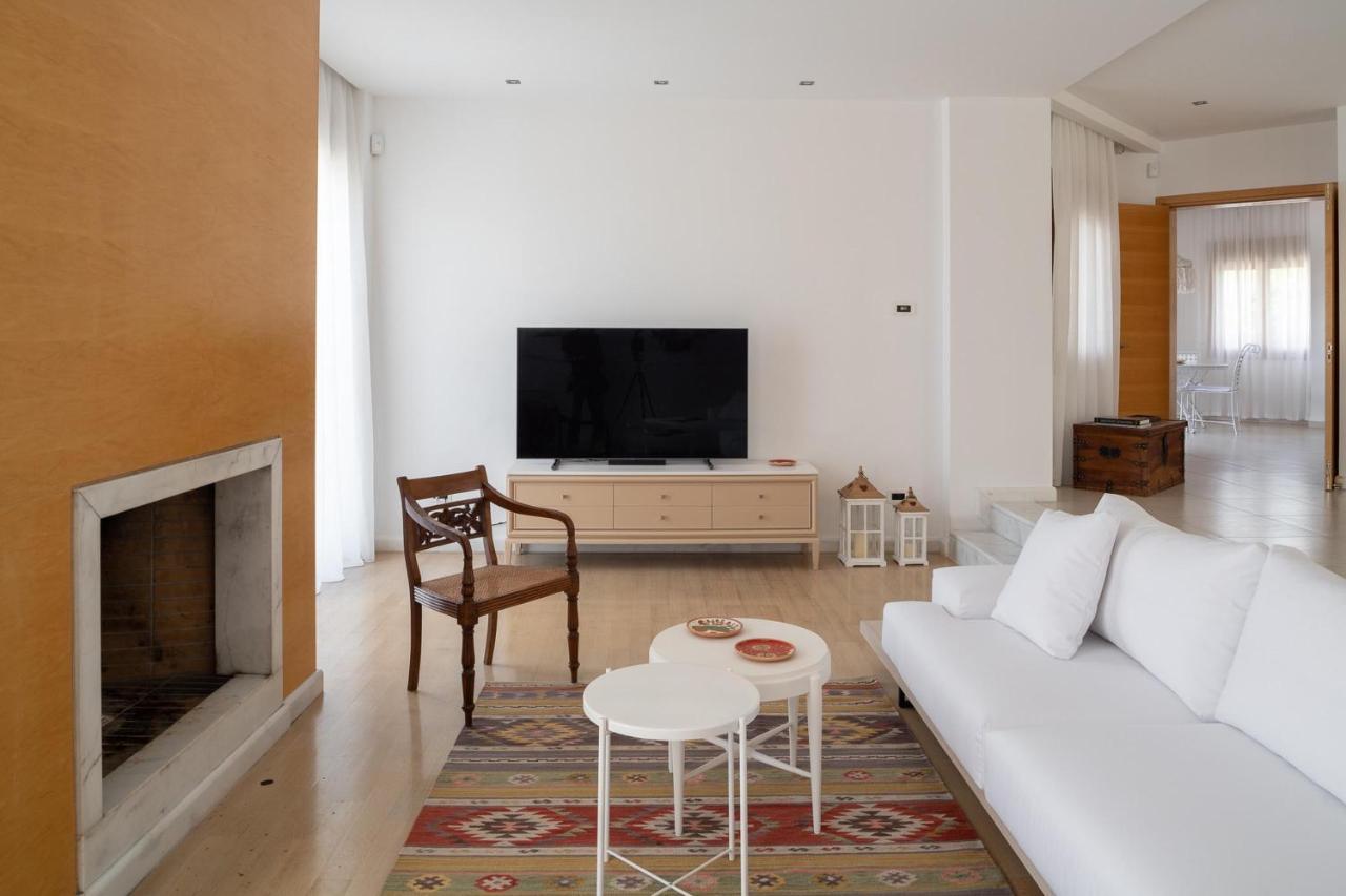 Love White Villa Ialysos  Bagian luar foto